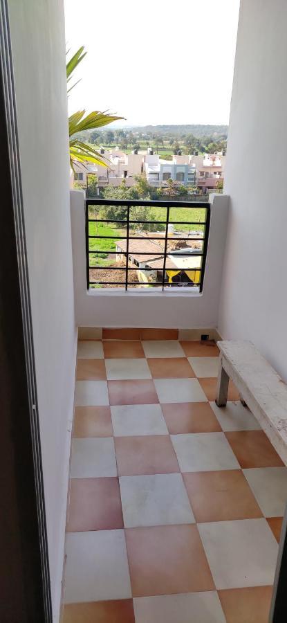 Apartamento Untrained & Unplanned Jabalpur Exterior foto